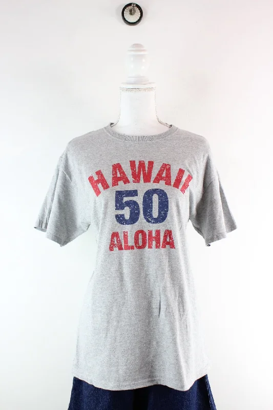 Vintage Hawaii T-Shirt (M)-- Zippered Front Buttoned Front Snap Front