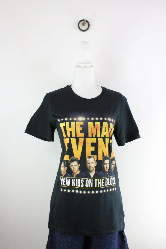 Vintage The Man Event T-Shirt (S)-- Welt Pockets Slit Pockets Flap Pockets