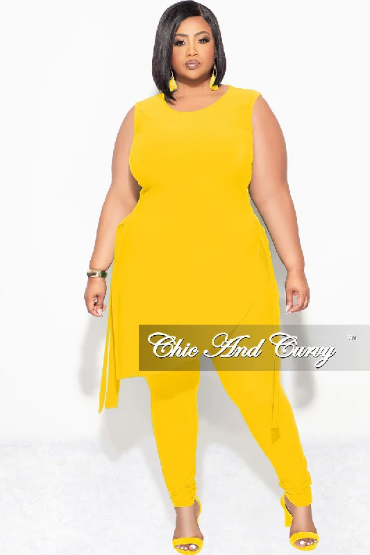 Final Sale Plus Size 2pc Sleeveless Top and Pants Set in Yellow High-Waist Jeans