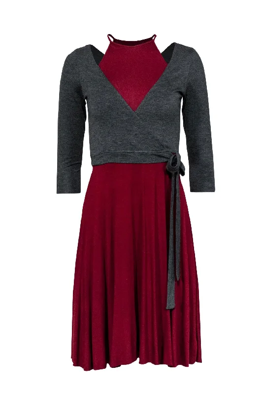 Bailey 44 - Red High-Neck Fitted Dress w/ Gray Side-Tie Cardigan Sz XS Spandex Blend Rayon Blend Denim Blend