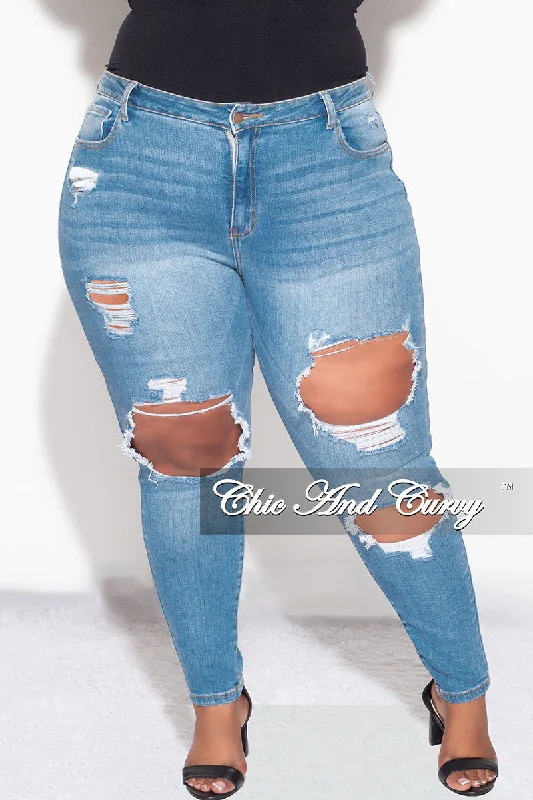 Final Sale Plus Size Light Denim Pants Classic Cropped Pants