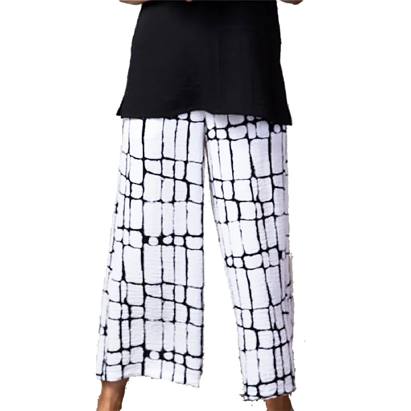 Women's Habitat Express Travel Cobblestone Crop Pant White Cozy Fitted Pants
